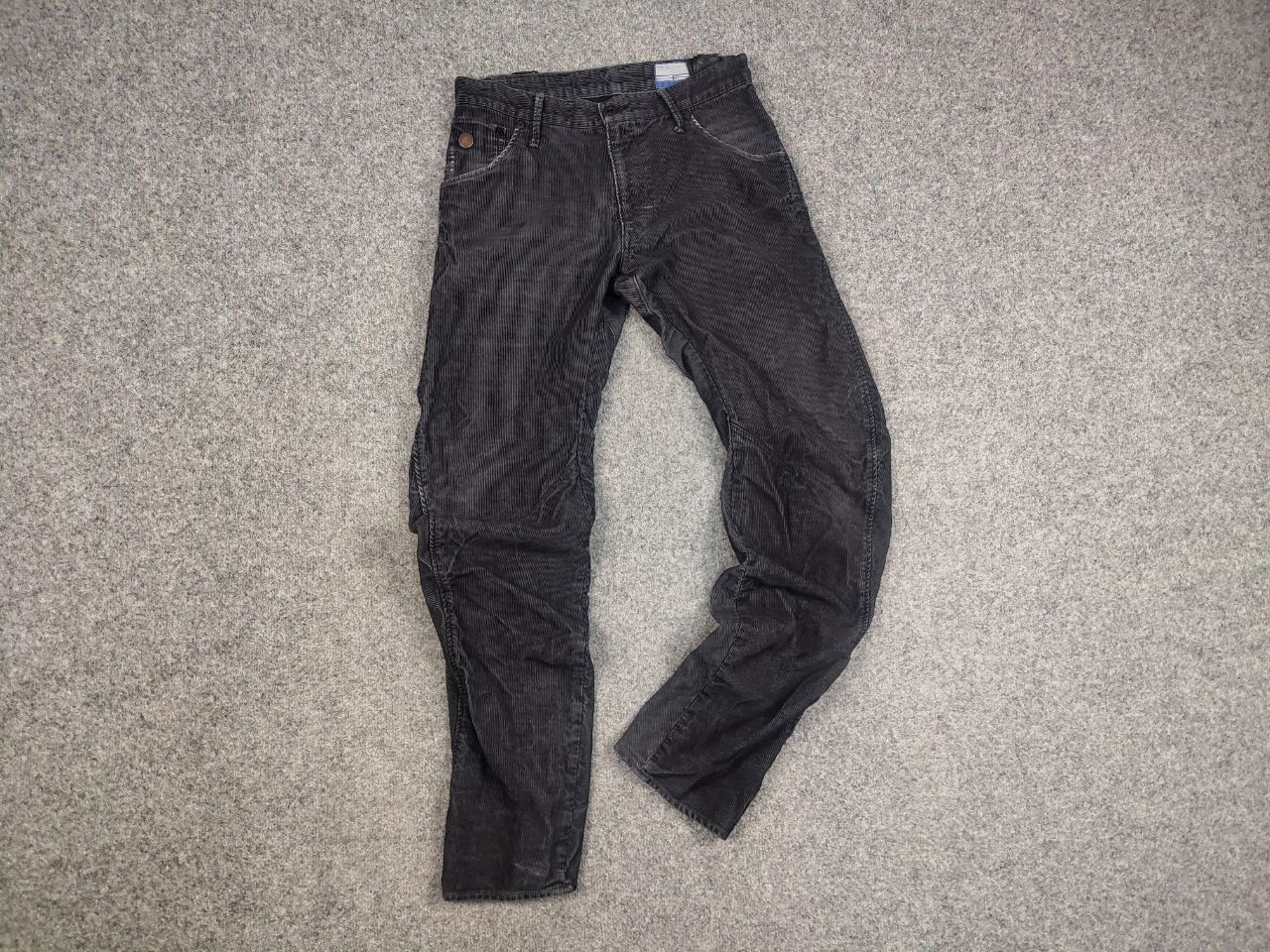 G-Star Vintage G Star Raw Arc 3D Loose Tapered Corduroy Black Pants Size US 30 / EU 46 - 4 Thumbnail