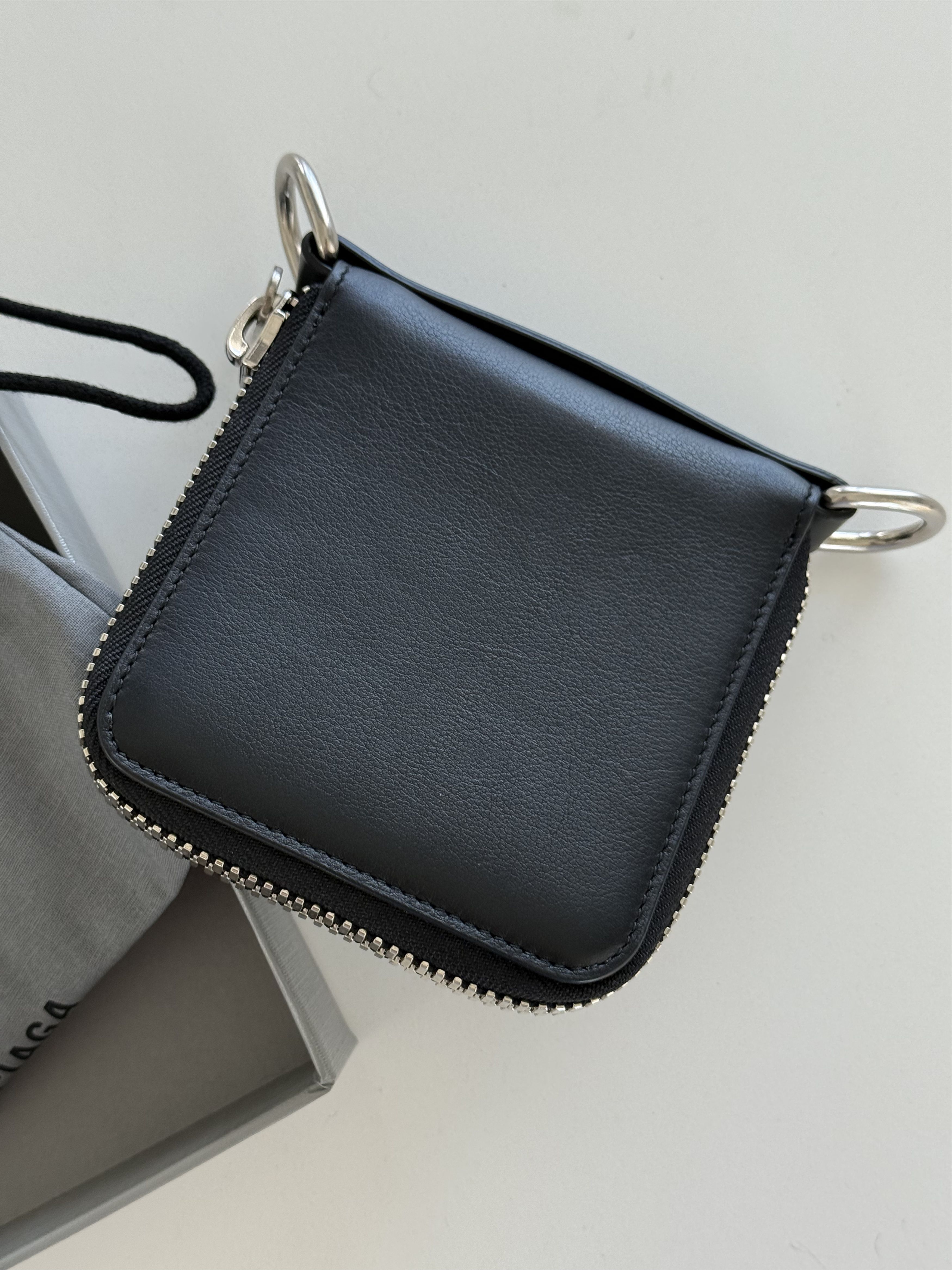 Balenciaga Bondage Zip Around Square Wallet Size ONE SIZE - 6 Thumbnail