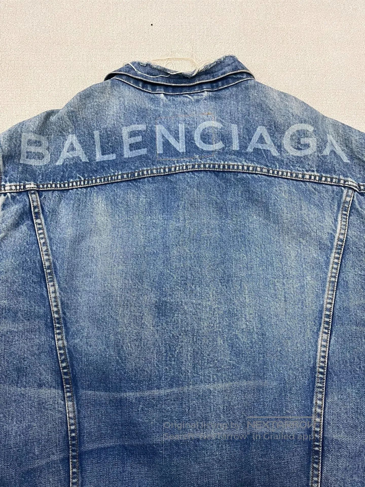 Balenciaga Balenciaga Washed Distressed Logo Denim Jacket. Size XXS / US 00 / IT 34 - 3 Thumbnail