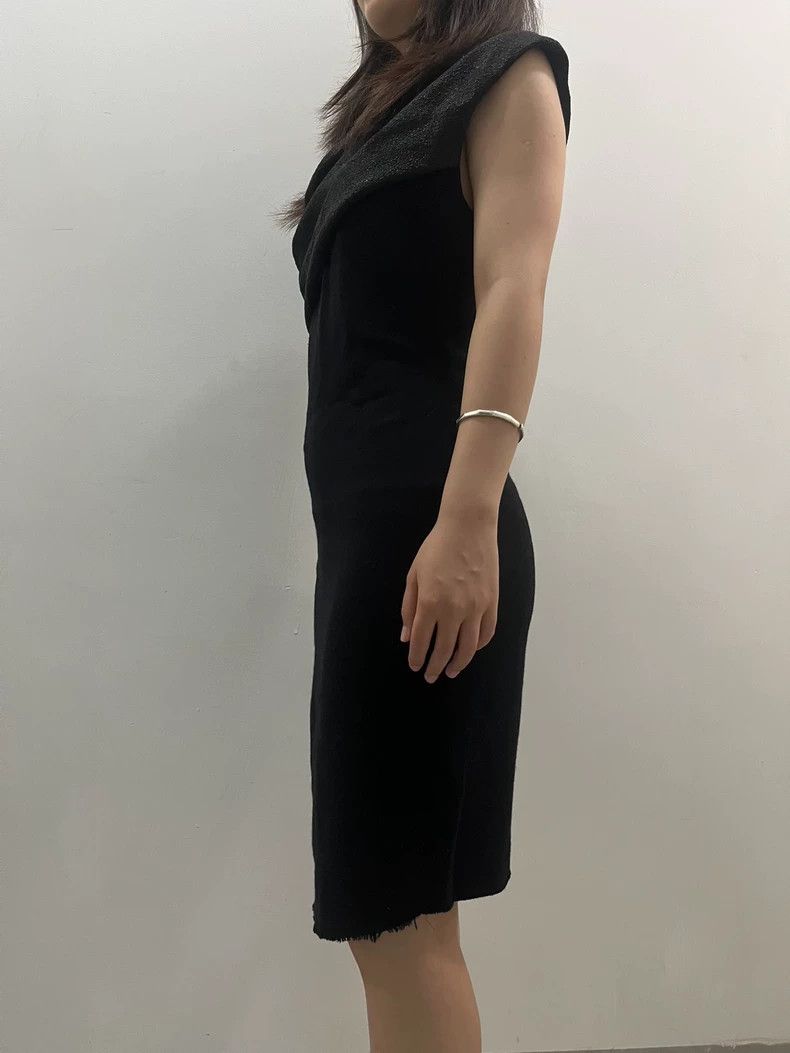 Helmut Lang HELMUT LANG size0 Black Alien Fit dress Size S / US 4 / IT 40 - 3 Thumbnail