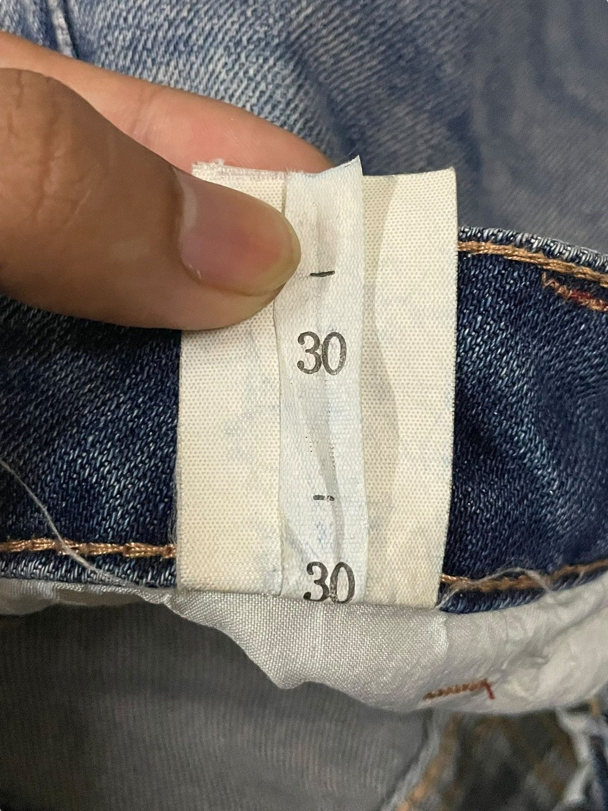Japanese Brand Vintage Japanese Brand Embroidery Logo Baggy Style Jeans Size US 30 / EU 46 - 19 Thumbnail
