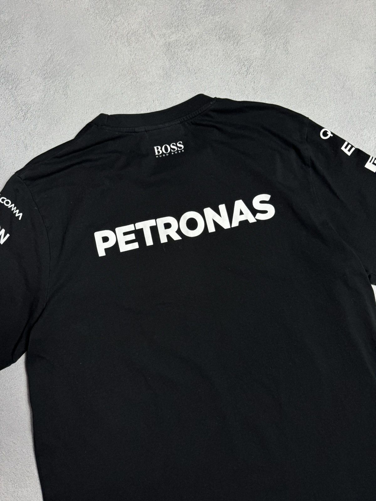 Mercedes-Benz Mercedes AMG Petronas F1 Racing Team T-Shirt Logo Size US L / EU 52-54 / 3 - 7 Thumbnail