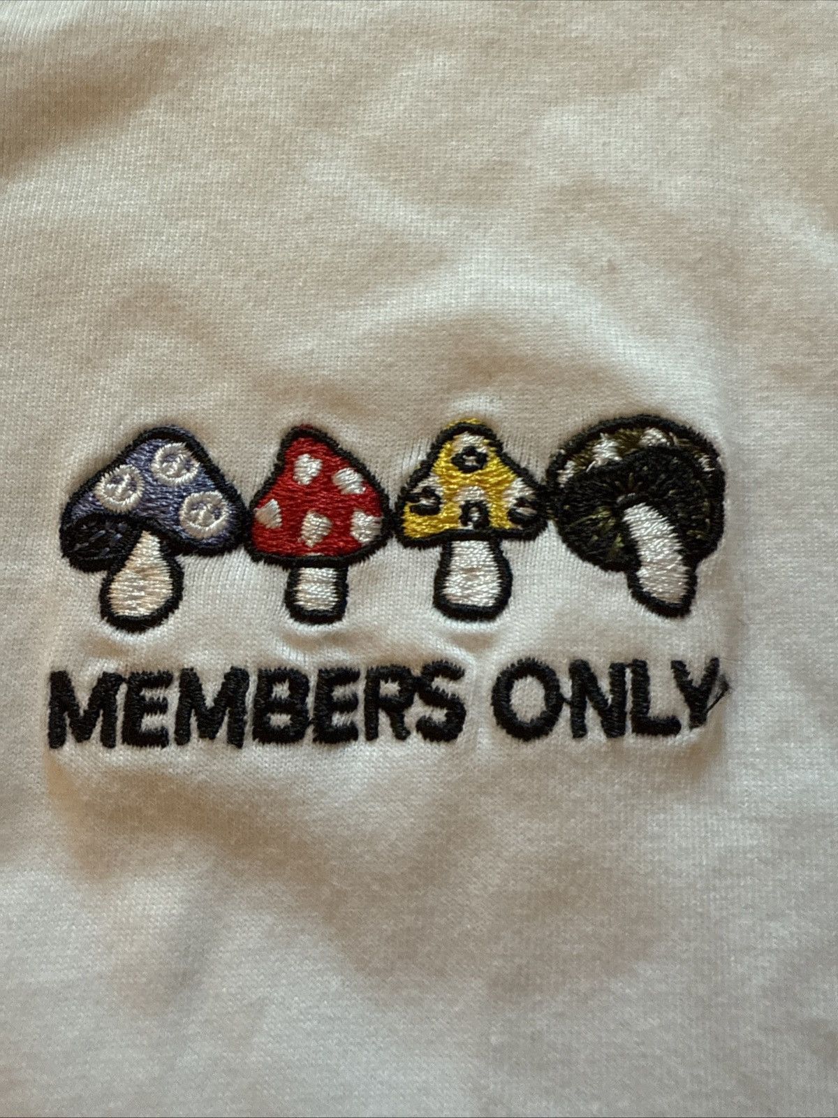 Members Only Members Only Mushroom Embroidery Graphic Tee White Size L Size US L / EU 52-54 / 3 - 2 Thumbnail