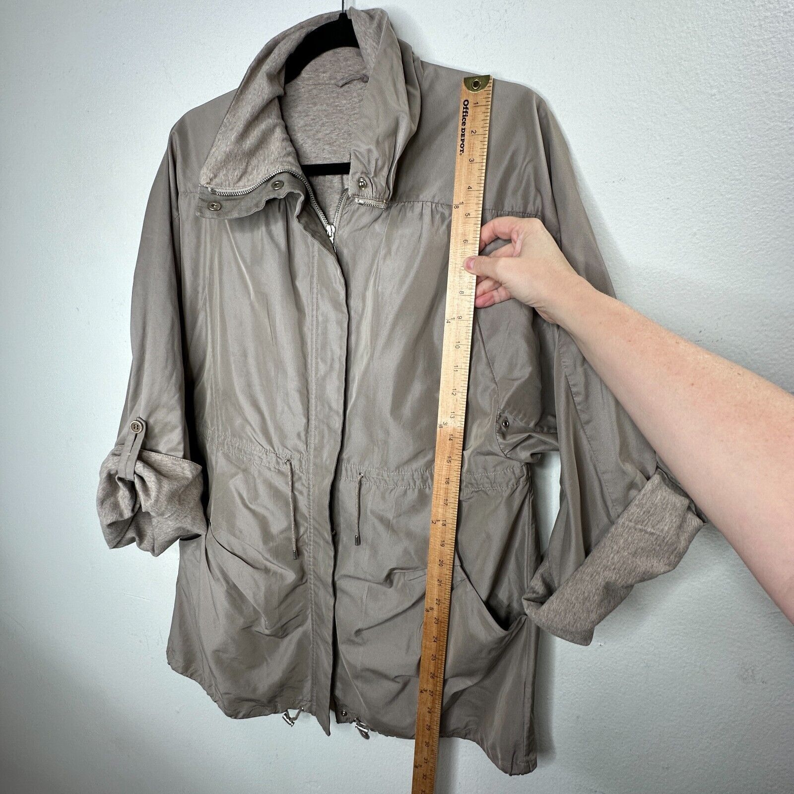 Brunello Cucinelli Brunello Cucinelli Taupe Snap Zip Cinch-Waist Jacket 46 Size L / US 10 / IT 46 - 13 Thumbnail