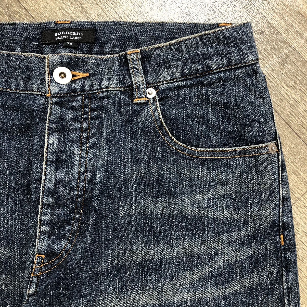 Burberry Vintage Burberry Black Label Faded Blue Jeans Size US 27 - 6 Thumbnail