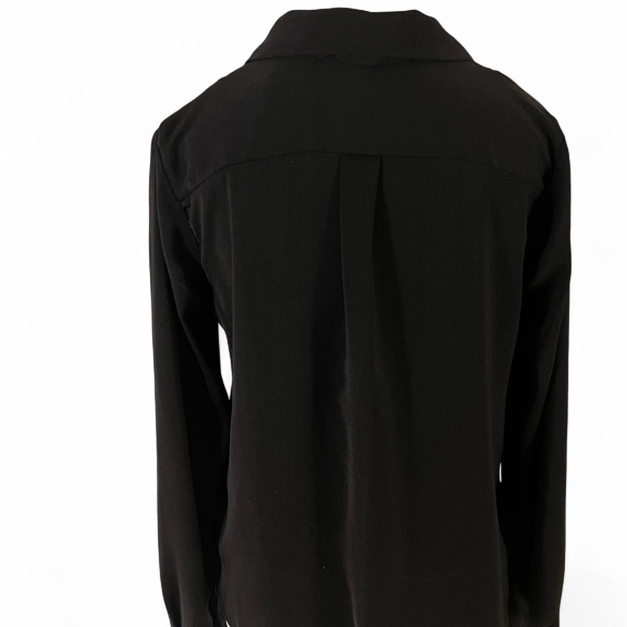 Banana Republic Banana Republic satin button down shirt Size XS / US 0-2 / IT 36-38 - 2 Thumbnail