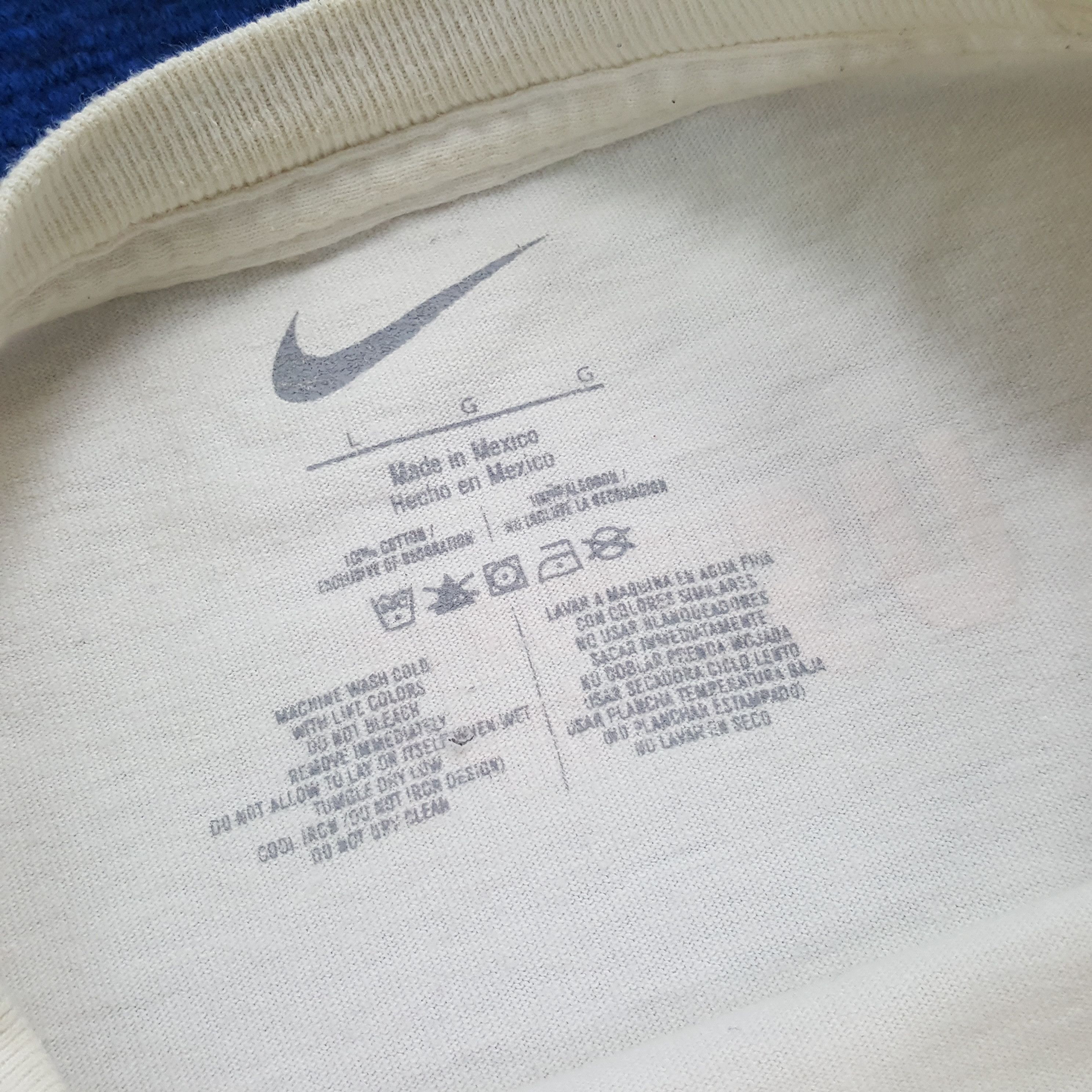 Nike × Vintage Vintage Nike Soccer Camps Sports T-shirt Size US L / EU 52-54 / 3 - 6 Thumbnail