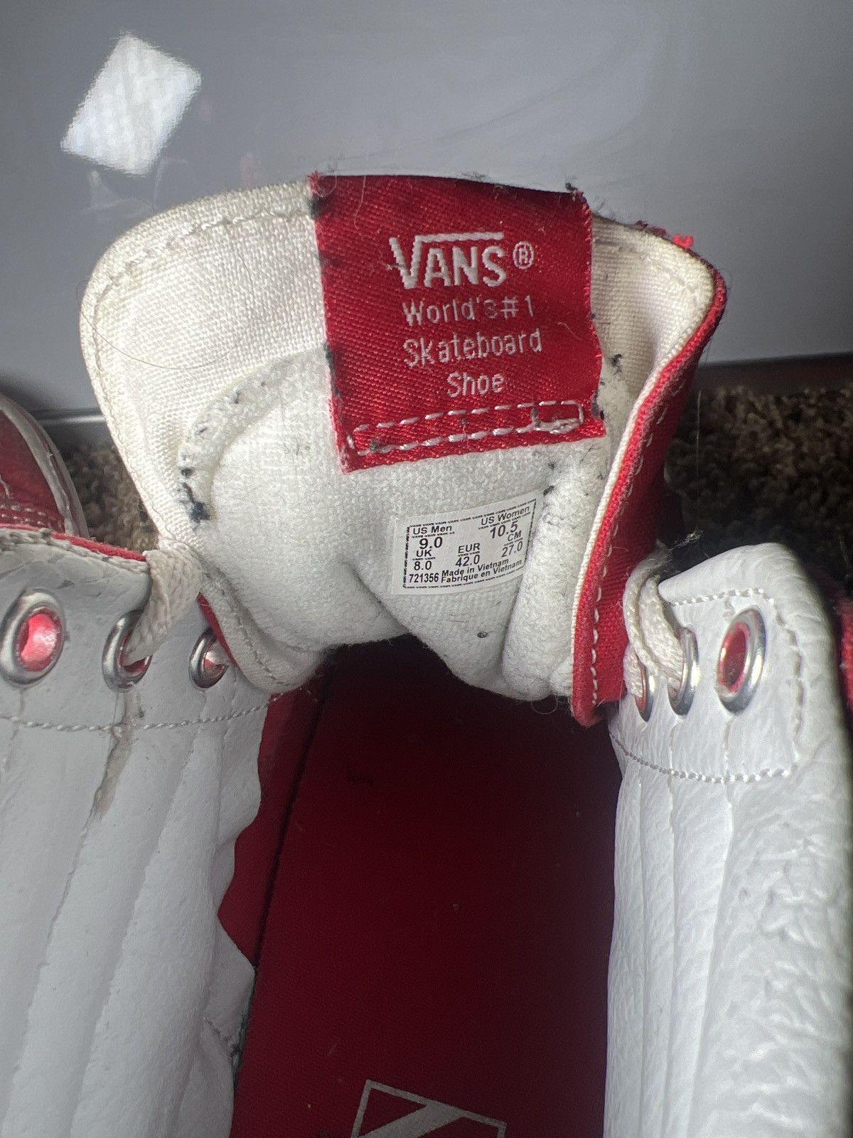 Vans Red hightop vans Size US 9 / EU 42 - 4 Thumbnail