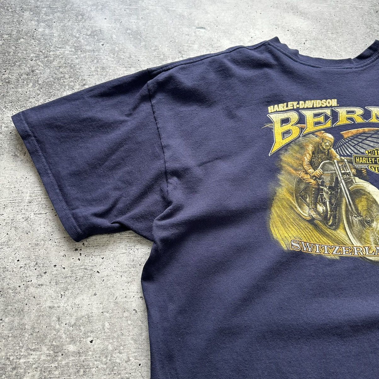 Vintage Harley Davidson Switzerland Blue T-shirt Men’s Size 2XL Size US XXL / EU 58 / 5 - 12 Thumbnail
