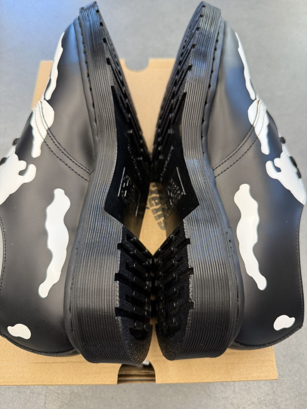 Supreme Dr. Martens 1461 3-Eye Shoes Supreme Skull Black White Size US 9 / EU 42 - 3 Thumbnail