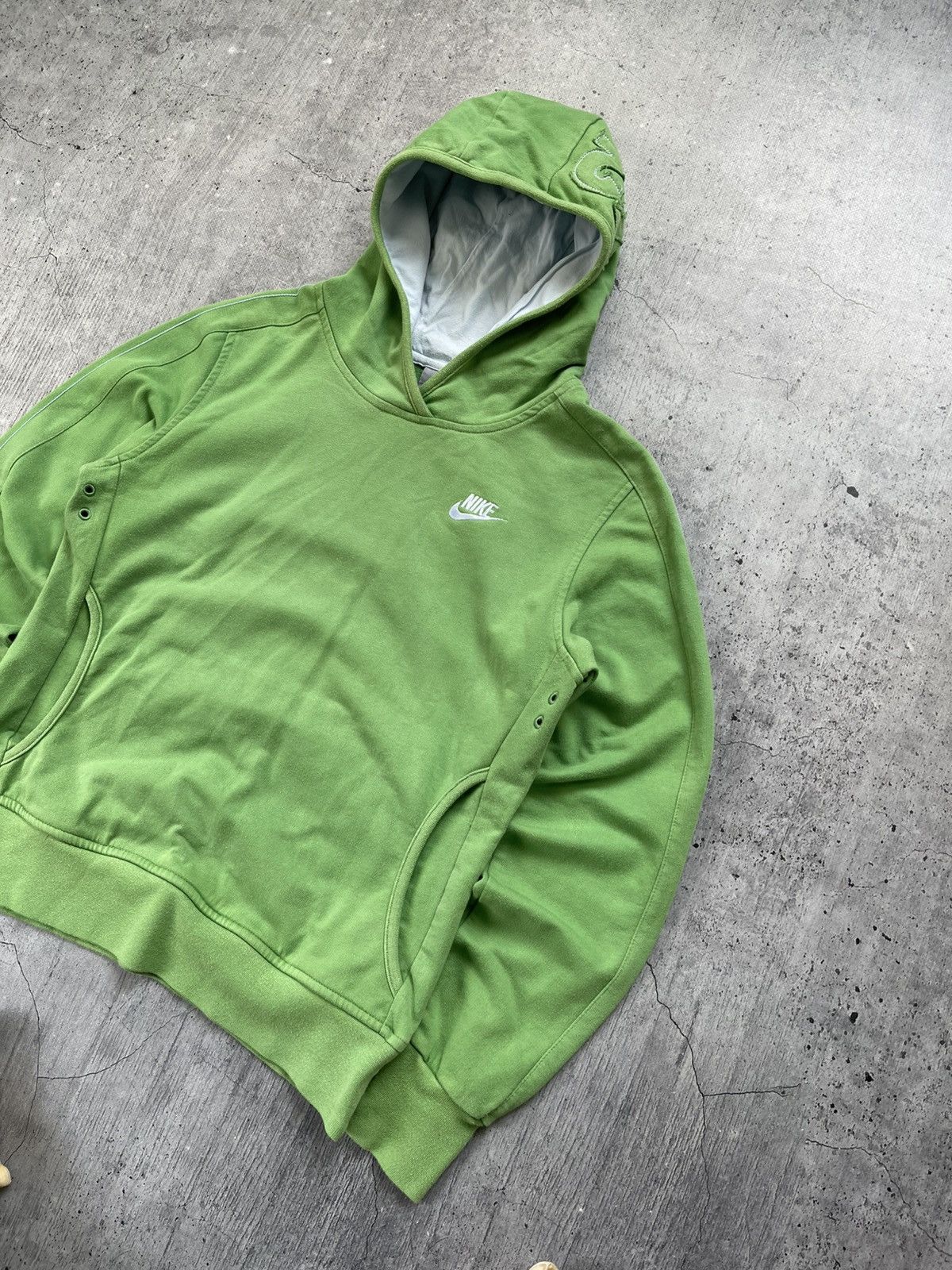 Nike Vintage Y2k Nike Hoodie Big Swoosh Womens Streetwear Size M / US 6-8 / IT 42-44 - 3 Thumbnail