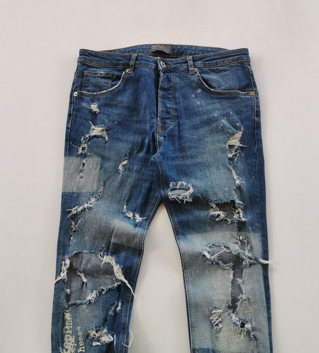 Seditionaries Thrashed Punk Zipper Text Distressed Zara Jeans Size US 32 / EU 48 - 4 Thumbnail