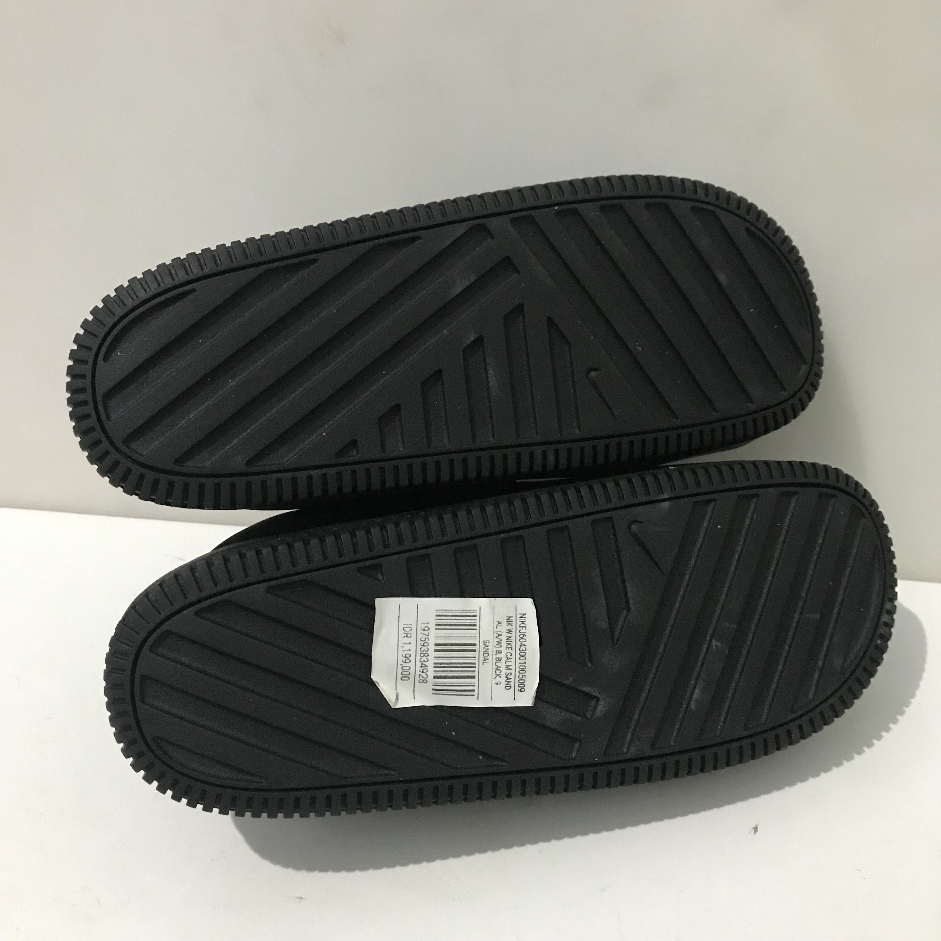 Nike Nike Calm Sandals Black velvet colorway Bnwt New Size 39 Size US 6.5 / EU 39-40 - 7 Thumbnail