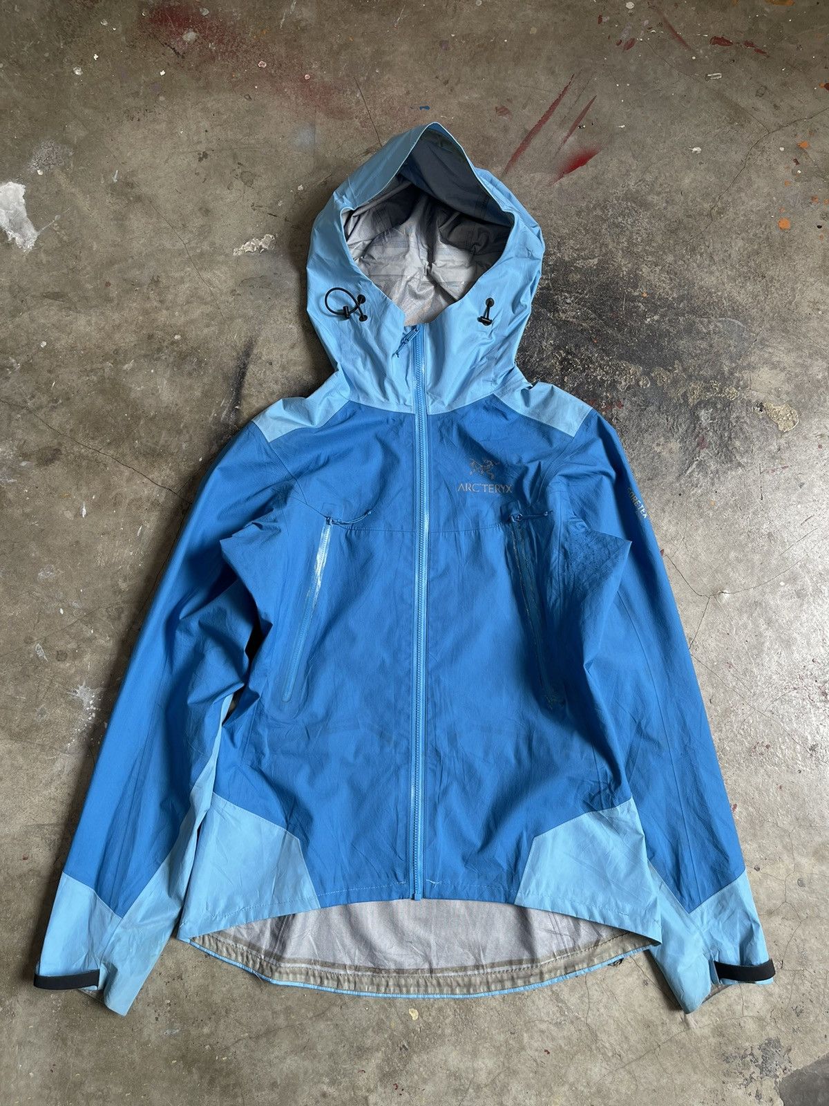 Arc'teryx Arcteryx Goretex Active Waterproof Baby Blue Size S / US 4 / IT 40 - 1 Thumbnail