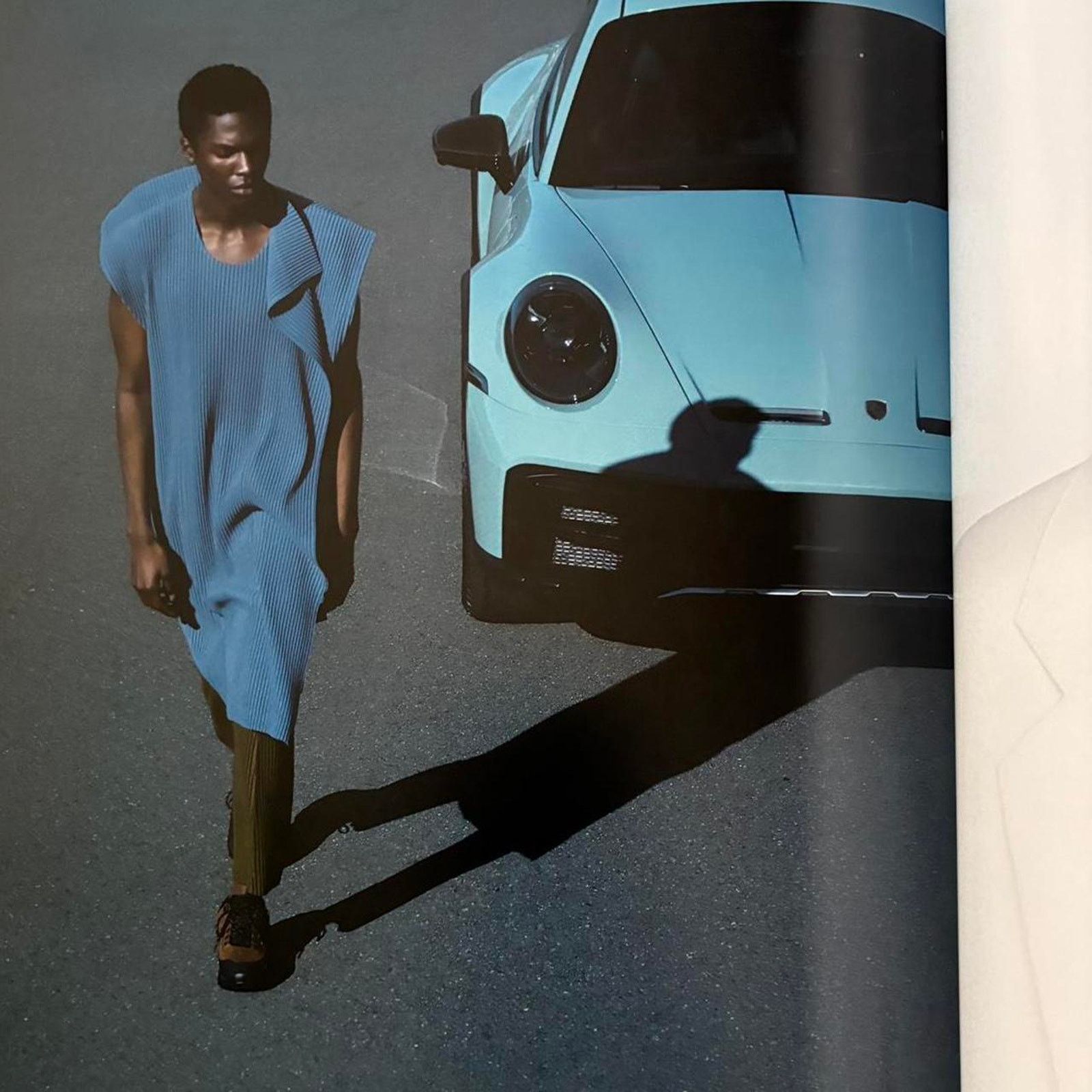 C.P. Company × Japanese Brand × Porsche Design Silver Magazine Fashion meets CAR N°22 Winter 2023-24 Size ONE SIZE - 4 Thumbnail