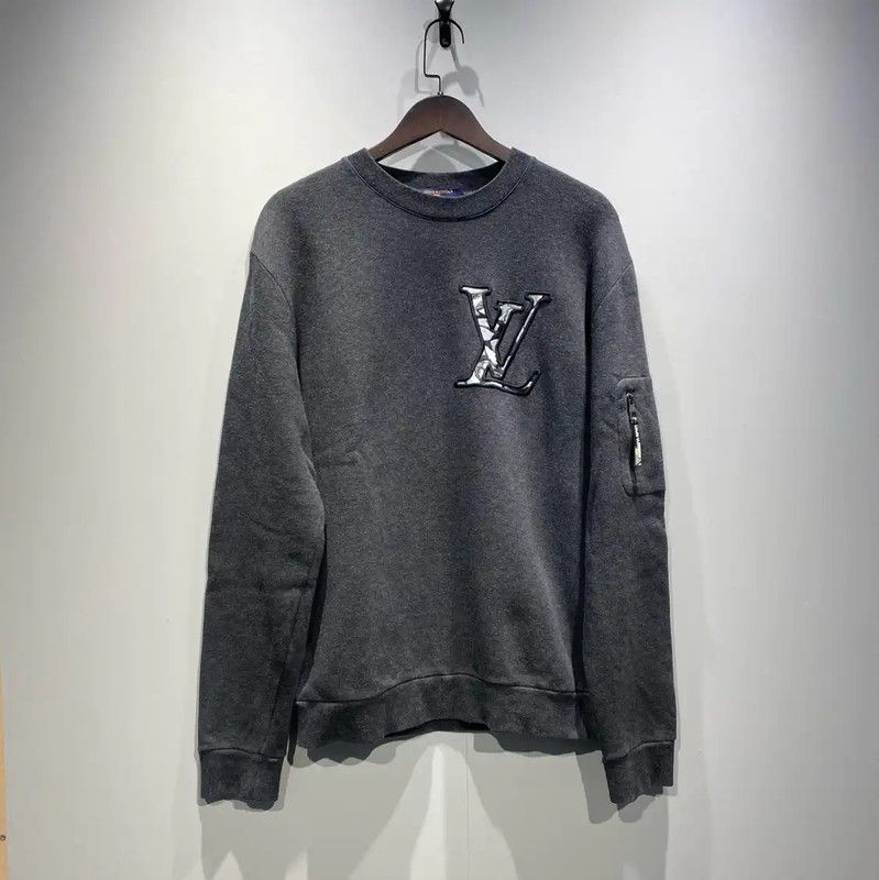 Louis Vuitton Louis Vuitton Gray Cotton Men's Sweatshirt 0089 Size US XL / EU 56 / 4 - 1 Thumbnail