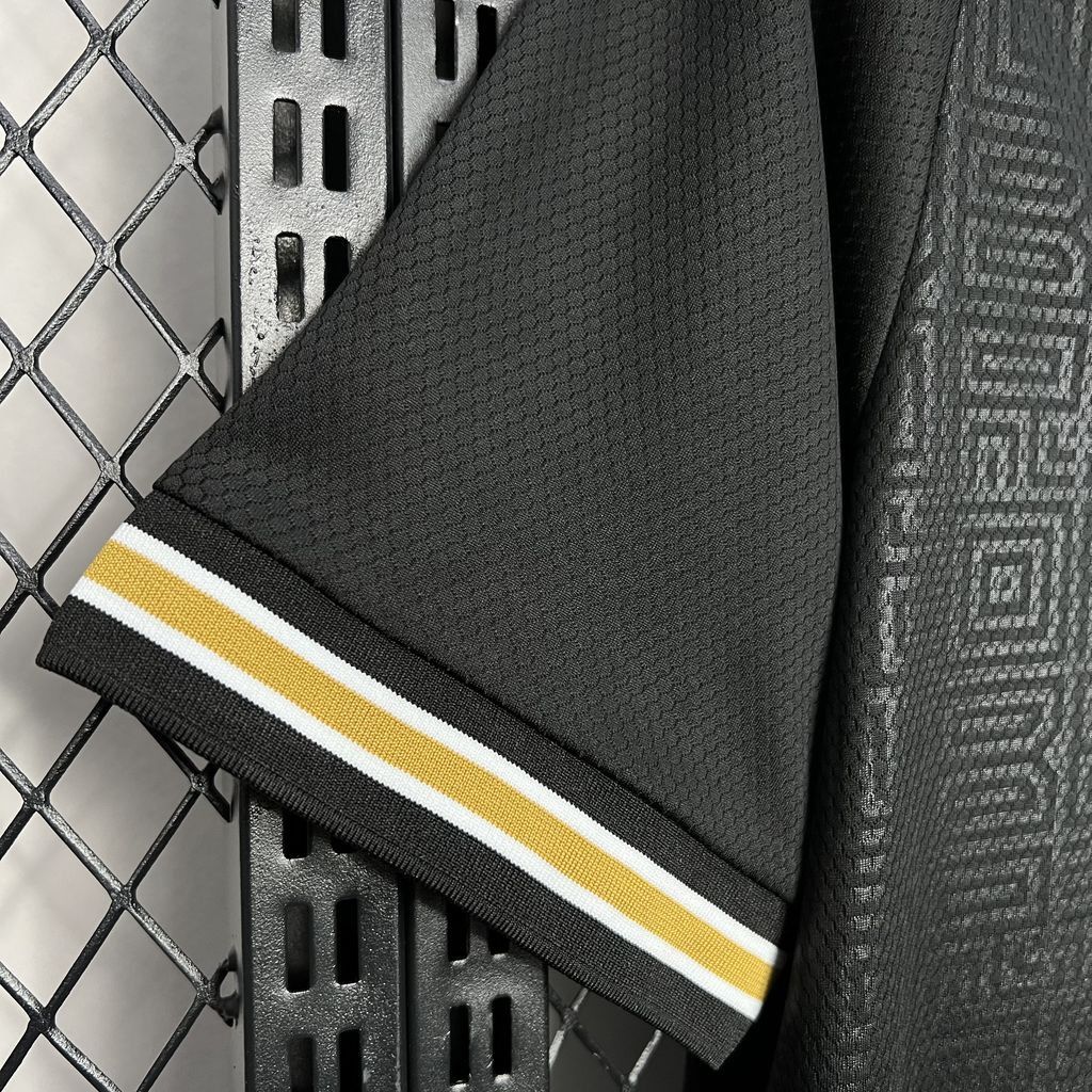 Soccer Jersey Vitoria de Guimaraes 2024/25 Away Jersey Grailed