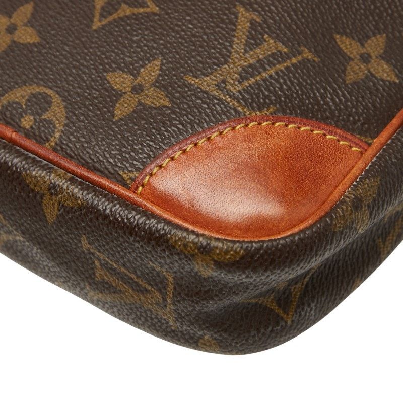 Louis Vuitton Louis Vuitton Monogram Danube Crossbody Bag M45266 Size ONE SIZE - 5 Thumbnail