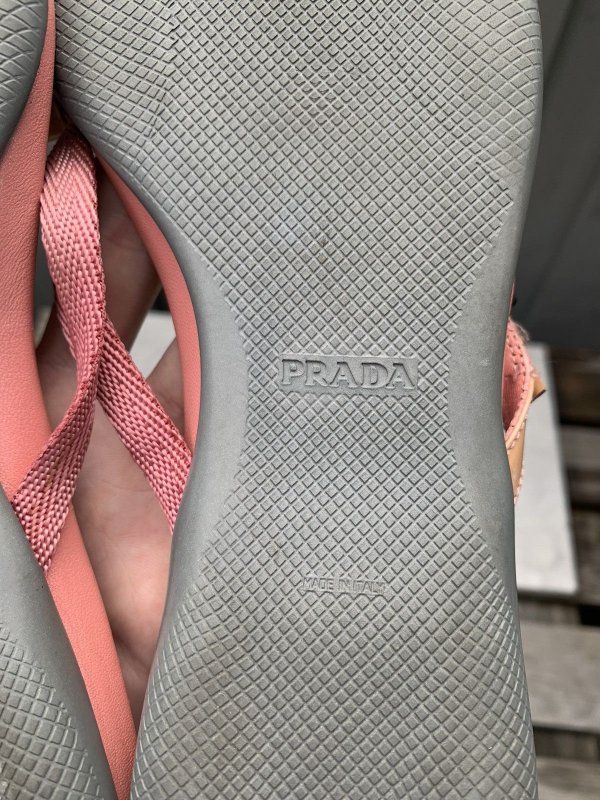 Designer × Prada Pink Prada Flip Flops Y2K 2000s Sport Thong Sandals Slip-on Size US 7.5 / IT 37.5 - 14 Thumbnail
