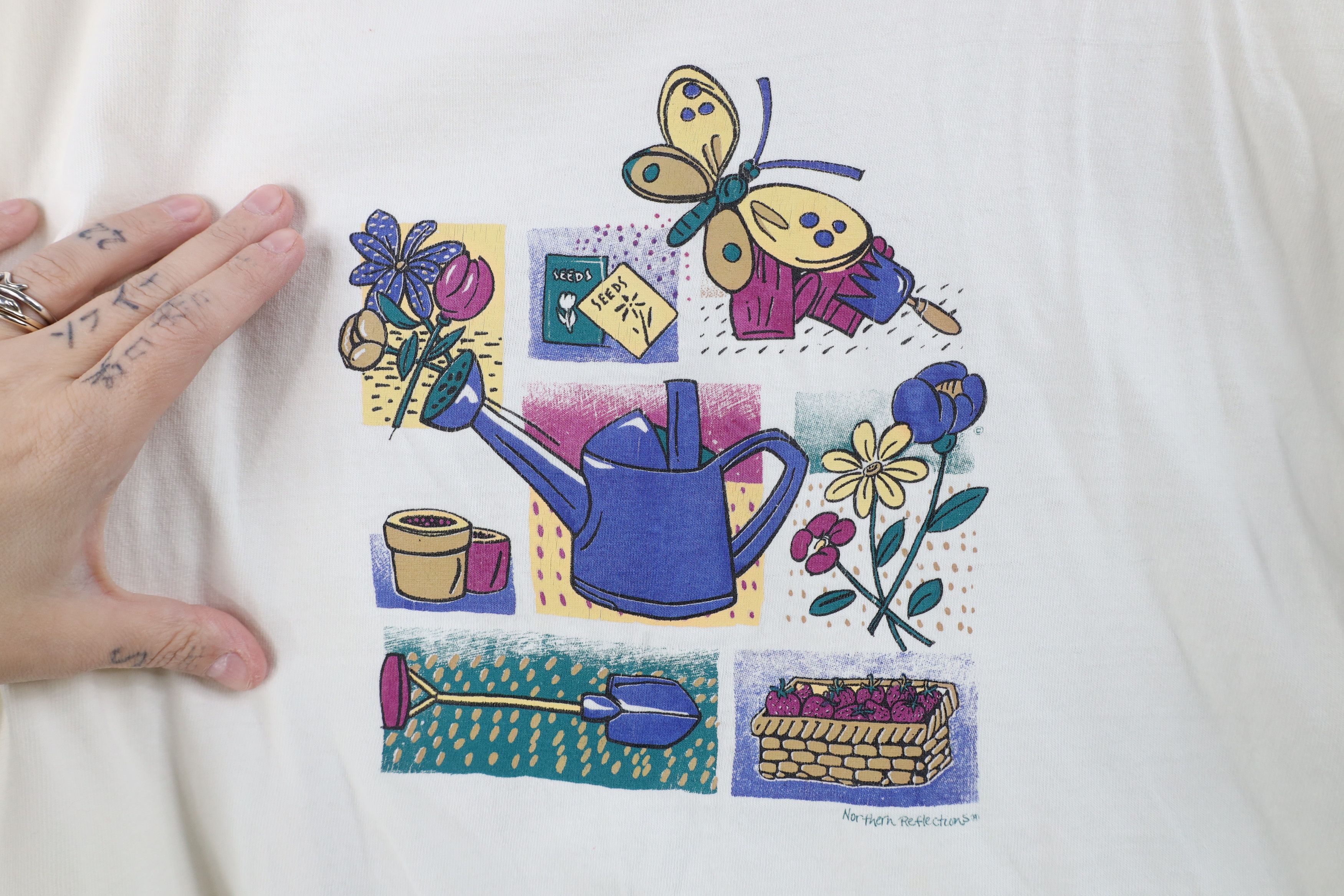 Vintage Vintage 90s Streetwear Nature Garden Butterfly T-Shirt Size XL / US 12-14 / IT 48-50 - 4 Thumbnail