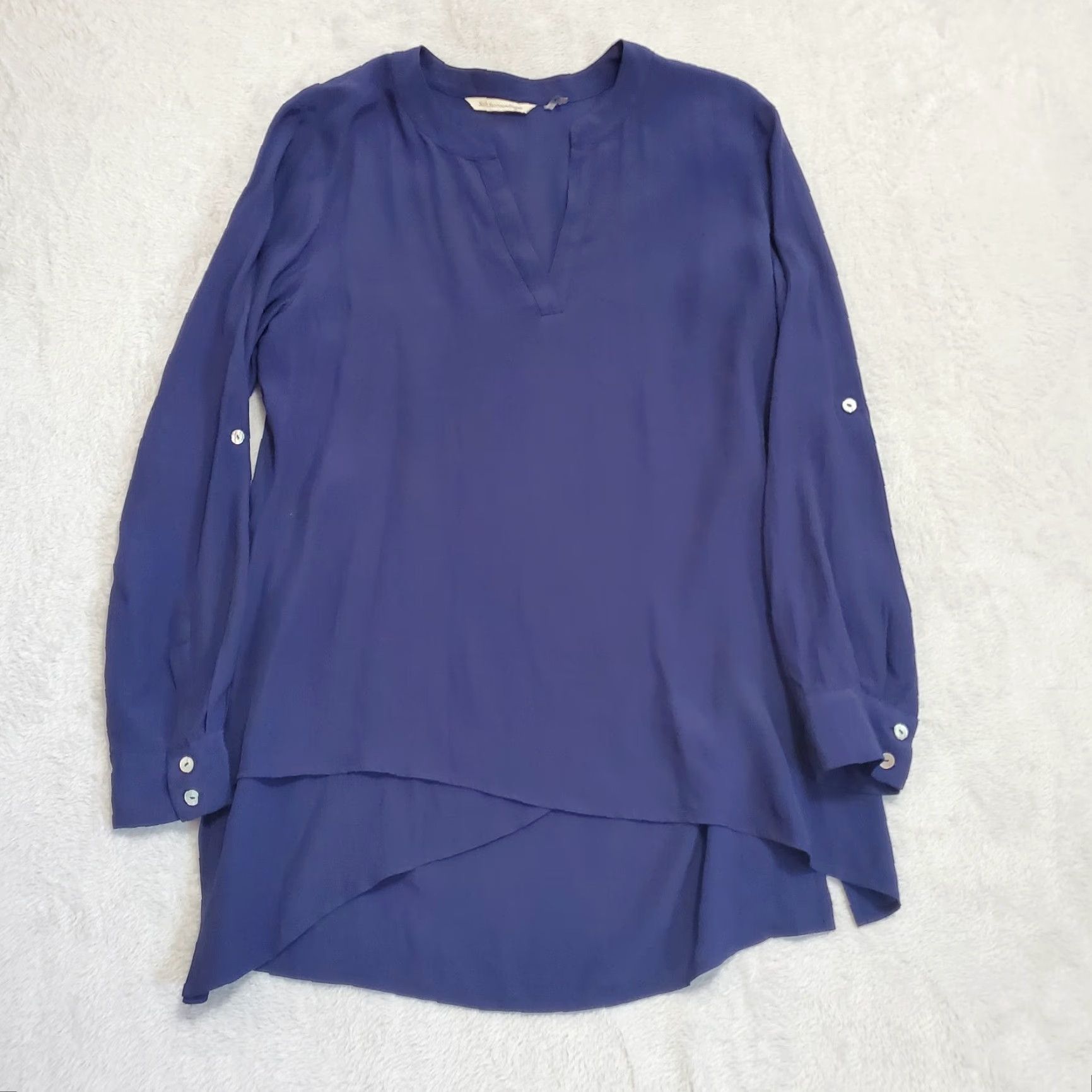 Soft Surroundings Soft Surroundings Tunic Shirt Women S Blue Roll Tab Sleeve Long Sleeve V-Neck Pullover Popover Casual Travel 90s? Size S / US 4 / IT 40 - 2 Thumbnail