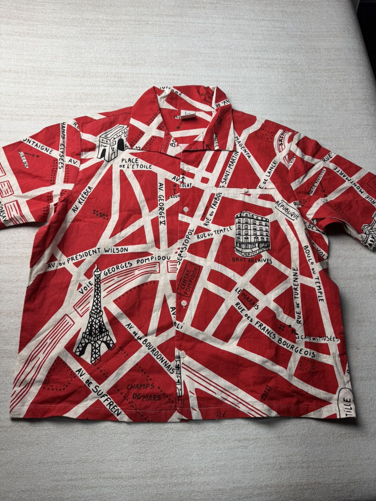 BRUT Archive The Paris map shirt Size US XL / EU 56 / 4 - 1 Thumbnail