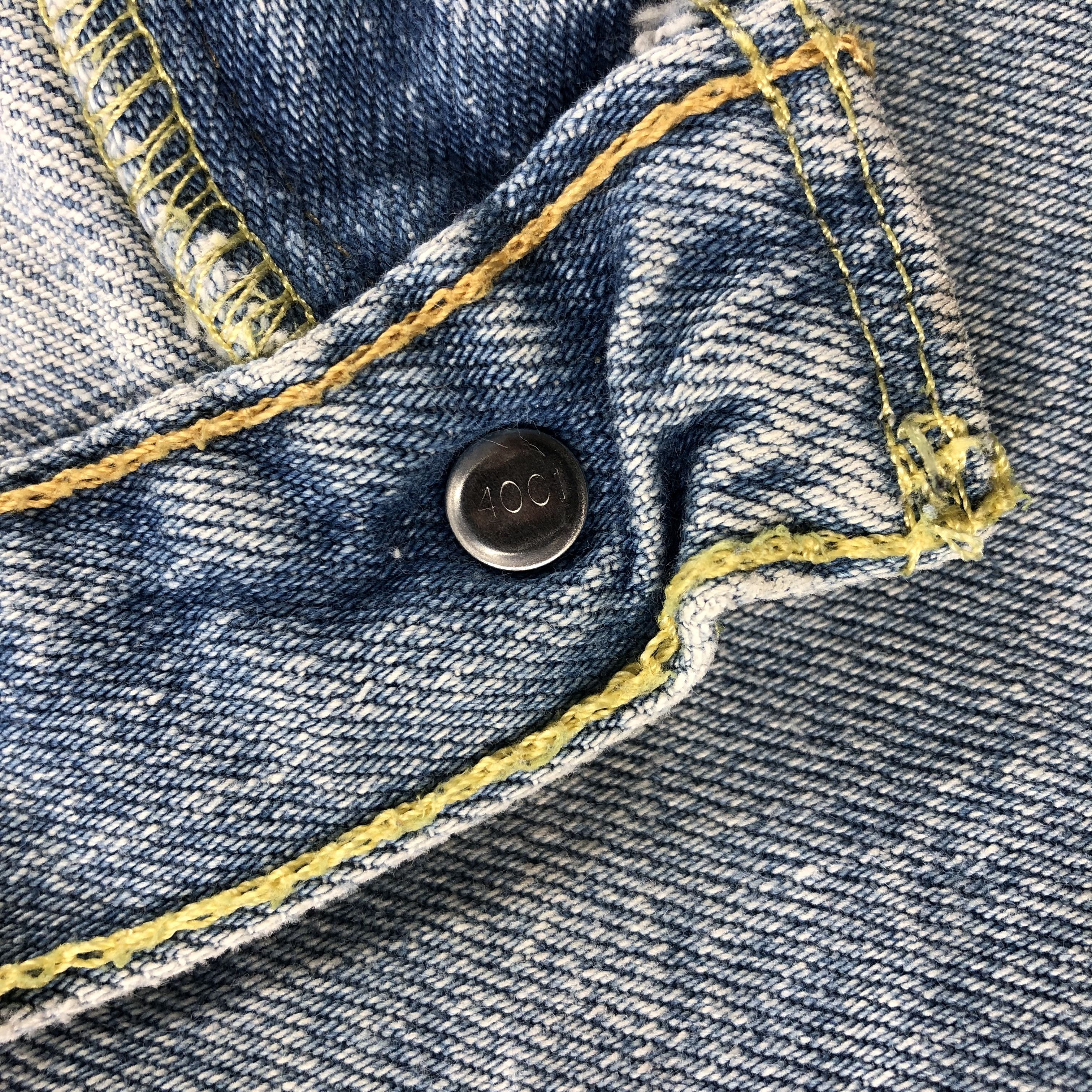 Levi's × Vintage Vintage Light Wash Levis 512 Jeans-JM1830 Size US 37 - 7 Thumbnail