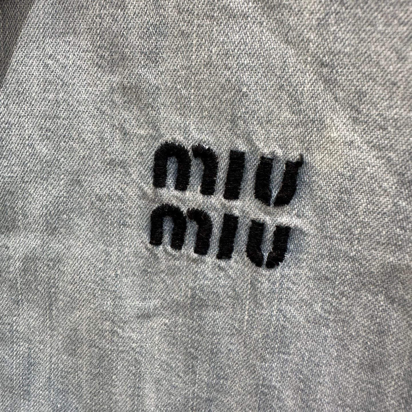 Miu Miu MIU MIU mar256 logo embroidery long sleeve shirt 40 Size S / US 4 / IT 40 - 6 Thumbnail