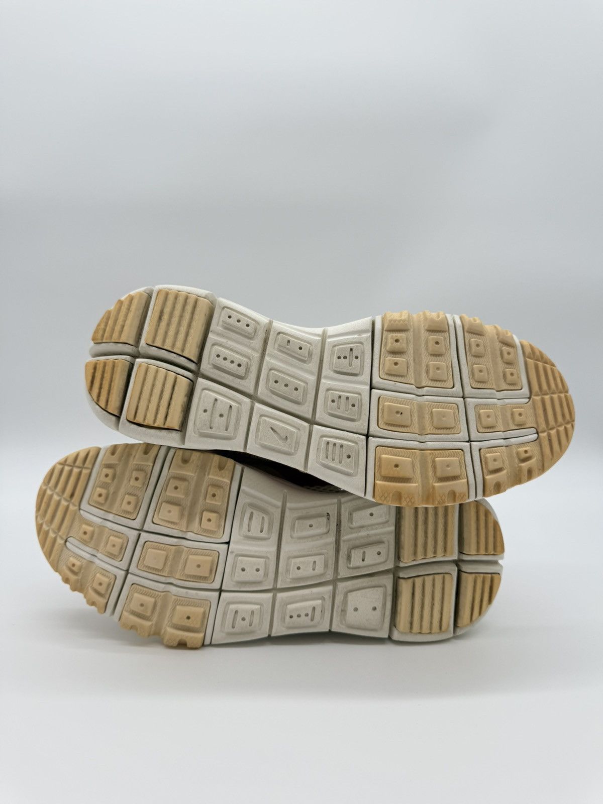 Nike × Tom Sachs Nike Mars Yard 2.0 EU 40 Size US 7 / EU 40 - 6 Thumbnail