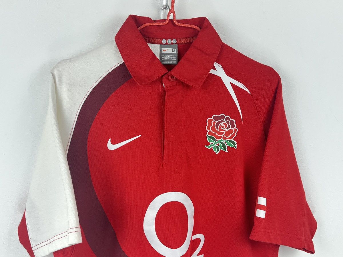 Nike × Vintage Nike Vintage Red White England Rugby O2 Short Jersey Size US M / EU 48-50 / 2 - 3 Thumbnail