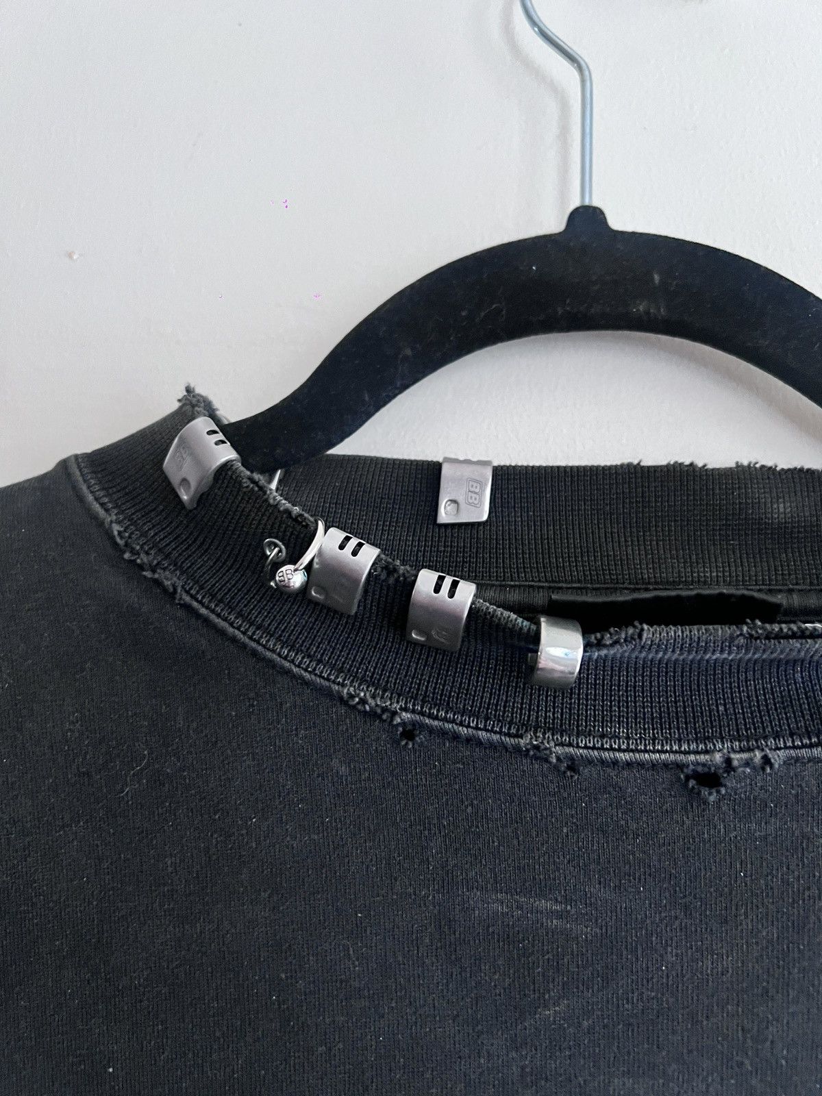 Balenciaga balenciaga piered oversized t-shirt size 1 Size US S / EU 44-46 / 1 - 2 Thumbnail