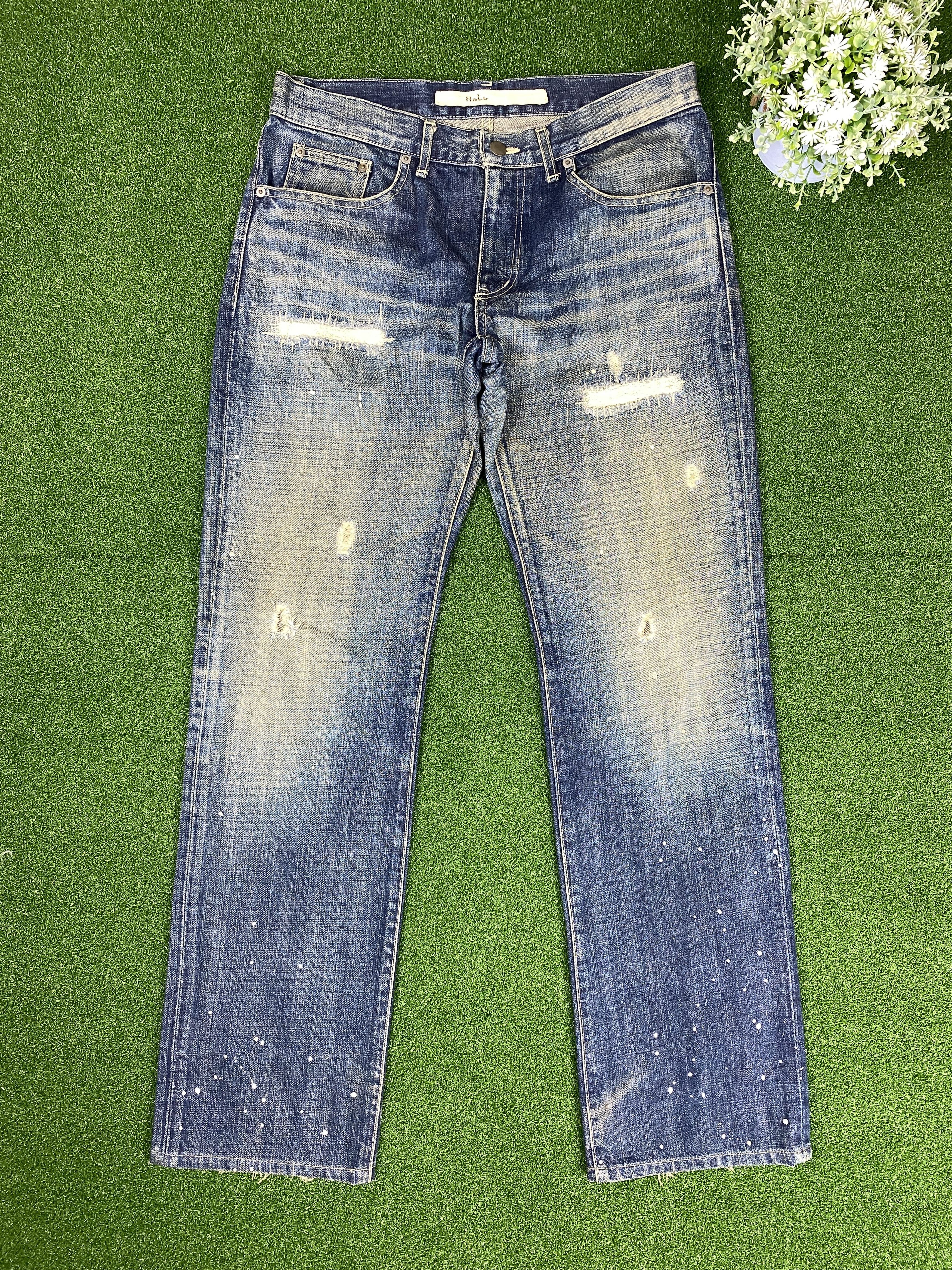 Japanese Brand Vintage Halb Distressed Faded Jeans CP0040 Size US 34 / EU 50 - 1 Thumbnail