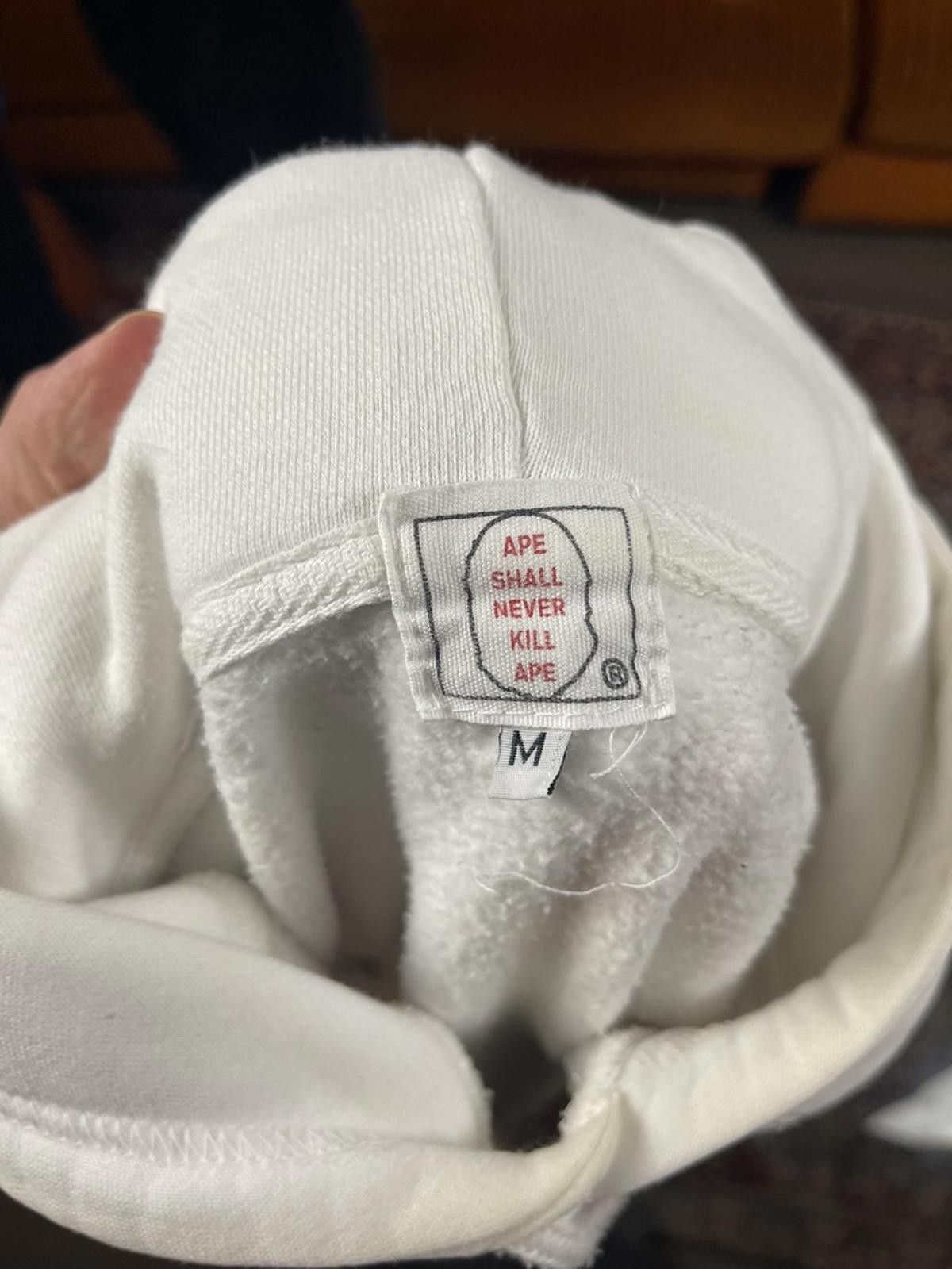 Other A Bathing Ape - White 'Go Ape!' Graphic Hoodie Medium Size US M / EU 48-50 / 2 - 3 Thumbnail