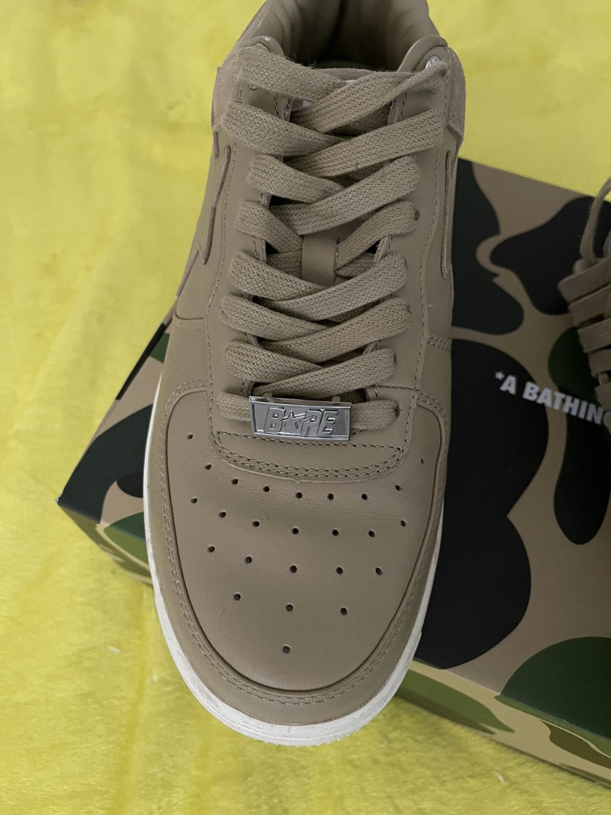 Bape A Bathing Ape Bapesta Suede Heel Beige Size US 9.5 / EU 42-43 - 10 Thumbnail