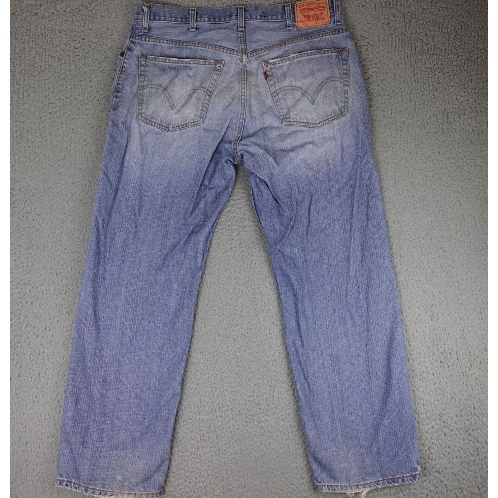 Levi's Levi's 559 Jeans Mens 38x32 Blue Denim Light Wash Relaxed Straight Loose Baggy Size US 38 / EU 54 - 2 Thumbnail