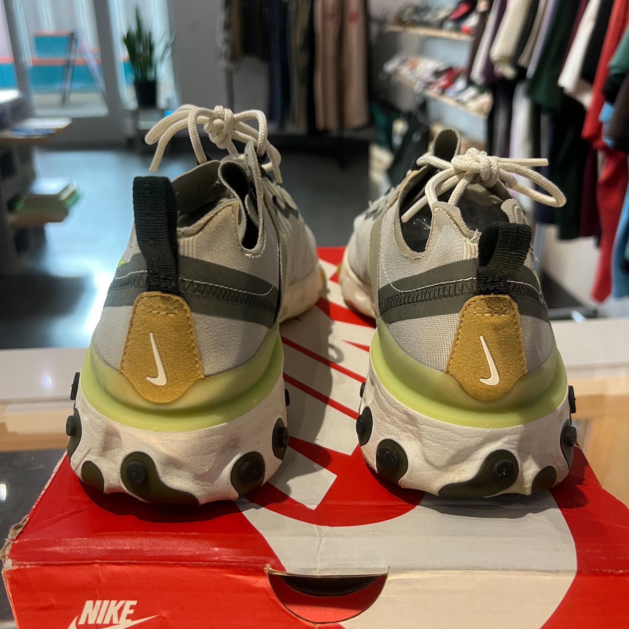 Nike Size 10.5 • Nike React Element 55 Spruce Volt Size US 10.5 / EU 43-44 - 5 Thumbnail
