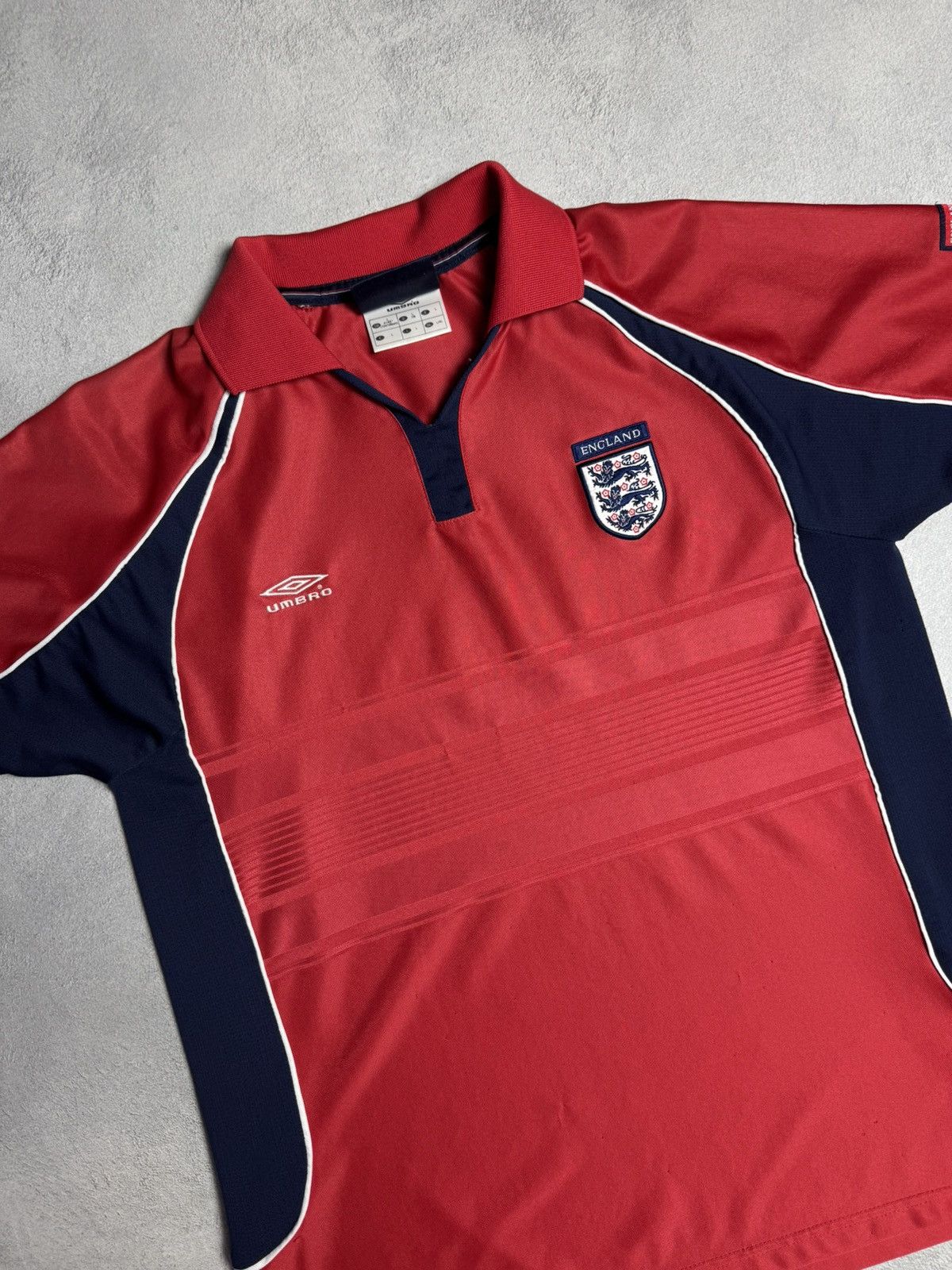 Umbro England 2000 2001 Training Shirt Soccer Jersey Umbro Vintage Size US L / EU 52-54 / 3 - 3 Thumbnail