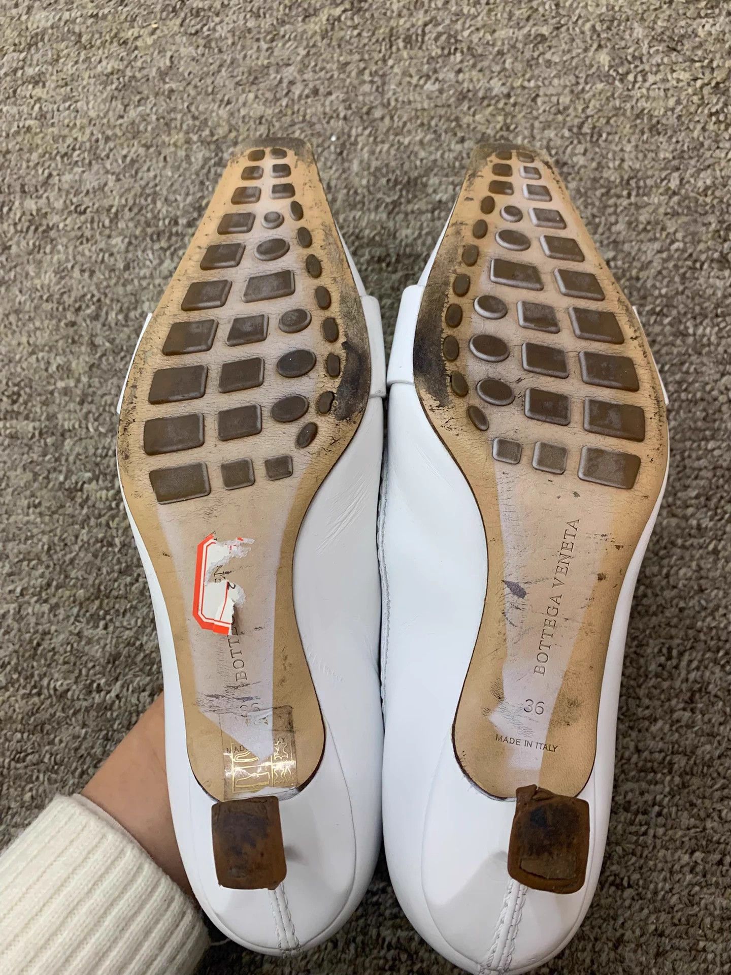Bottega Veneta Bottega Veneta White Kitten Heel Metal Pump 36 New Size US 5 / IT 35 - 4 Thumbnail
