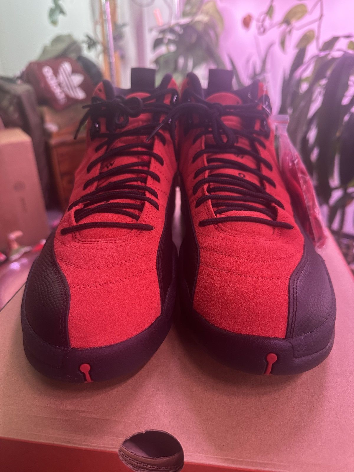Jordan Brand Jordan 12 Retro “Reverse Flu Game” Size US 13 / EU 46 - 4 Thumbnail