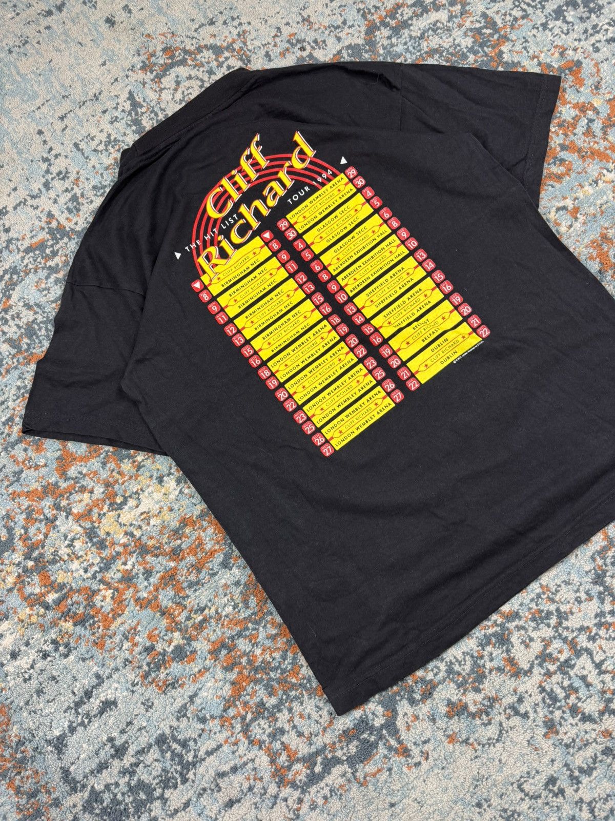 Band Tees × Vintage Vintage 90s Cliff Richard tour 1994 graphic tee Size US L / EU 52-54 / 3 - 4 Thumbnail