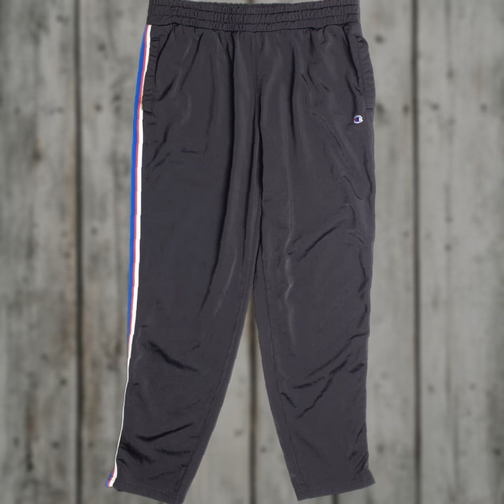 Champion VINTAGE Black Champion Track Pants Medium Regular Size Black Polyester Mens Womens Boys Girls Size US 31 - 1 Thumbnail