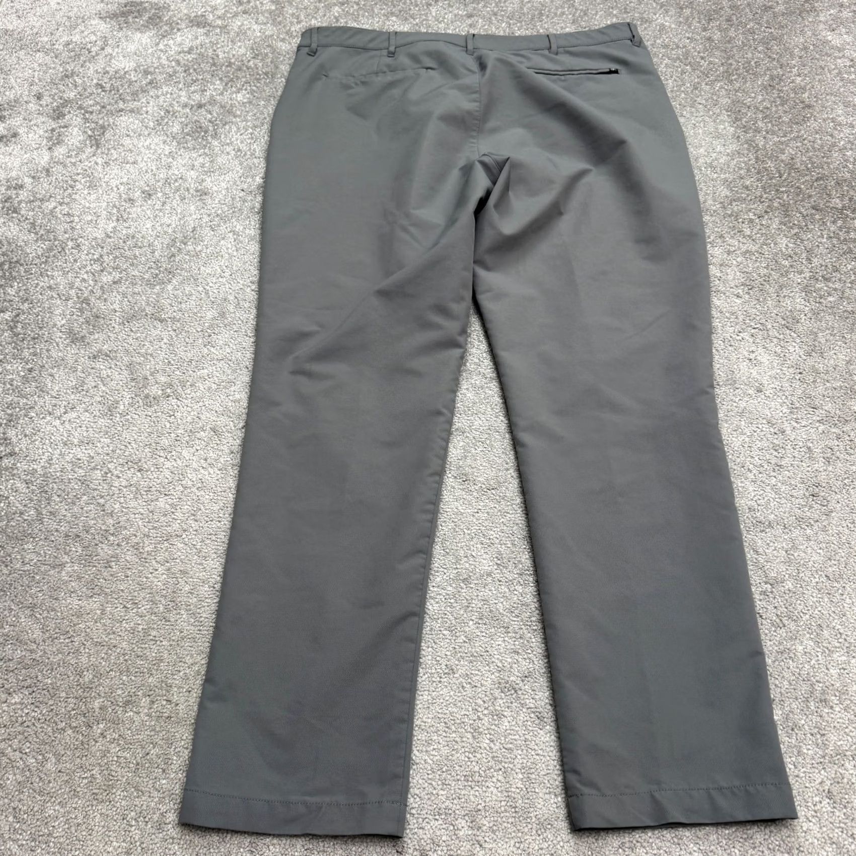 Banana Republic Banana Republic Slim Fit 5-Pocket Pants Mens 40x32 Gray Polyester Chino Slim Bib? Size US 40 / EU 56 - 2 Thumbnail