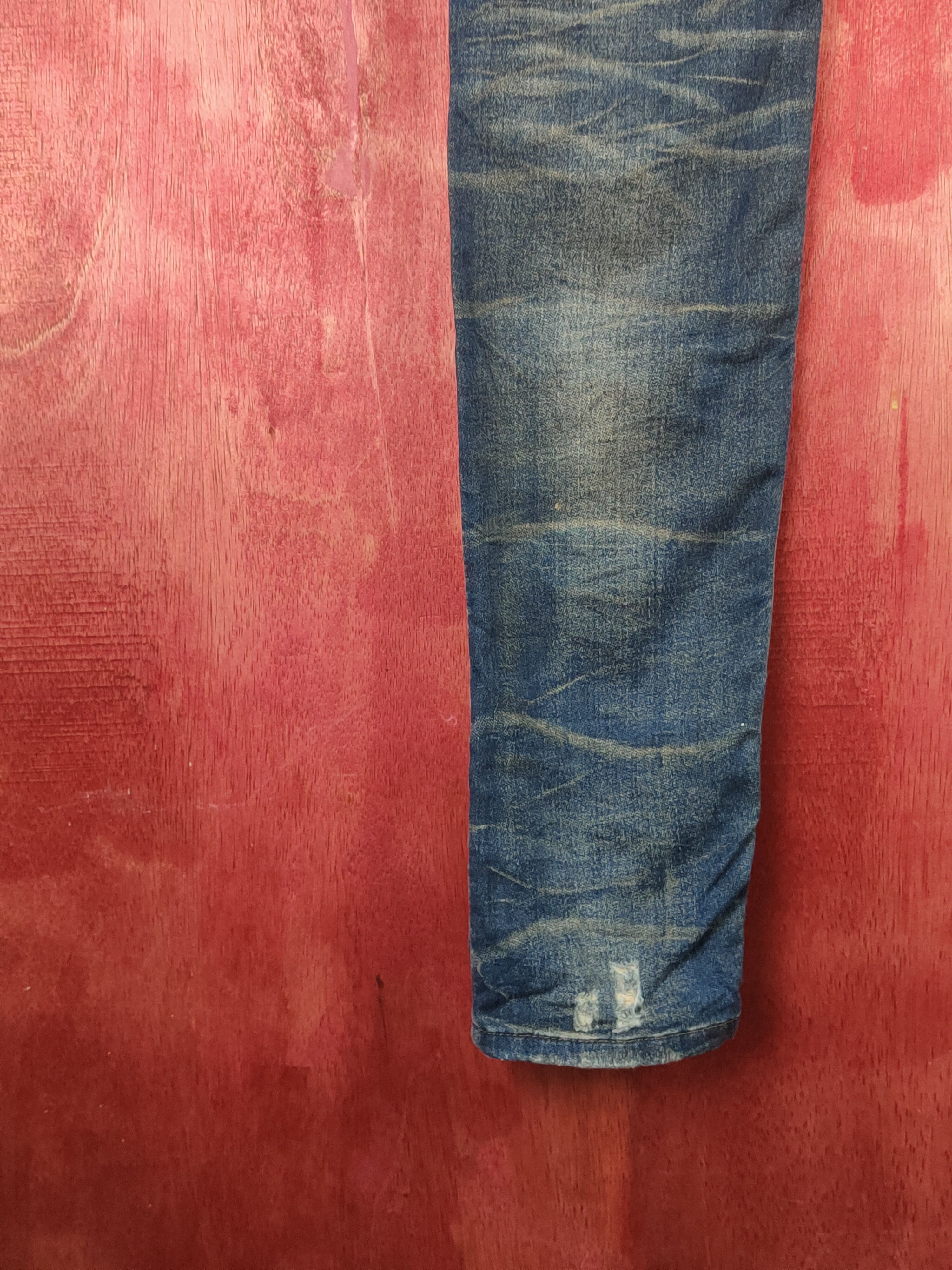Diesel Diesel Dark Blue Faded Distressed Ripped Jeans #S2354 Size 26" / US 2 / IT 38 - 11 Thumbnail