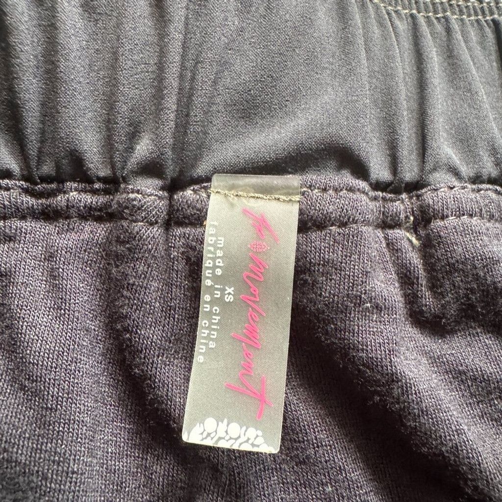 Free People 🔥 FP Movement On Point Pants | XS (Fits S-M) | RARE Size 28" / US 6 / IT 42 - 10 Thumbnail