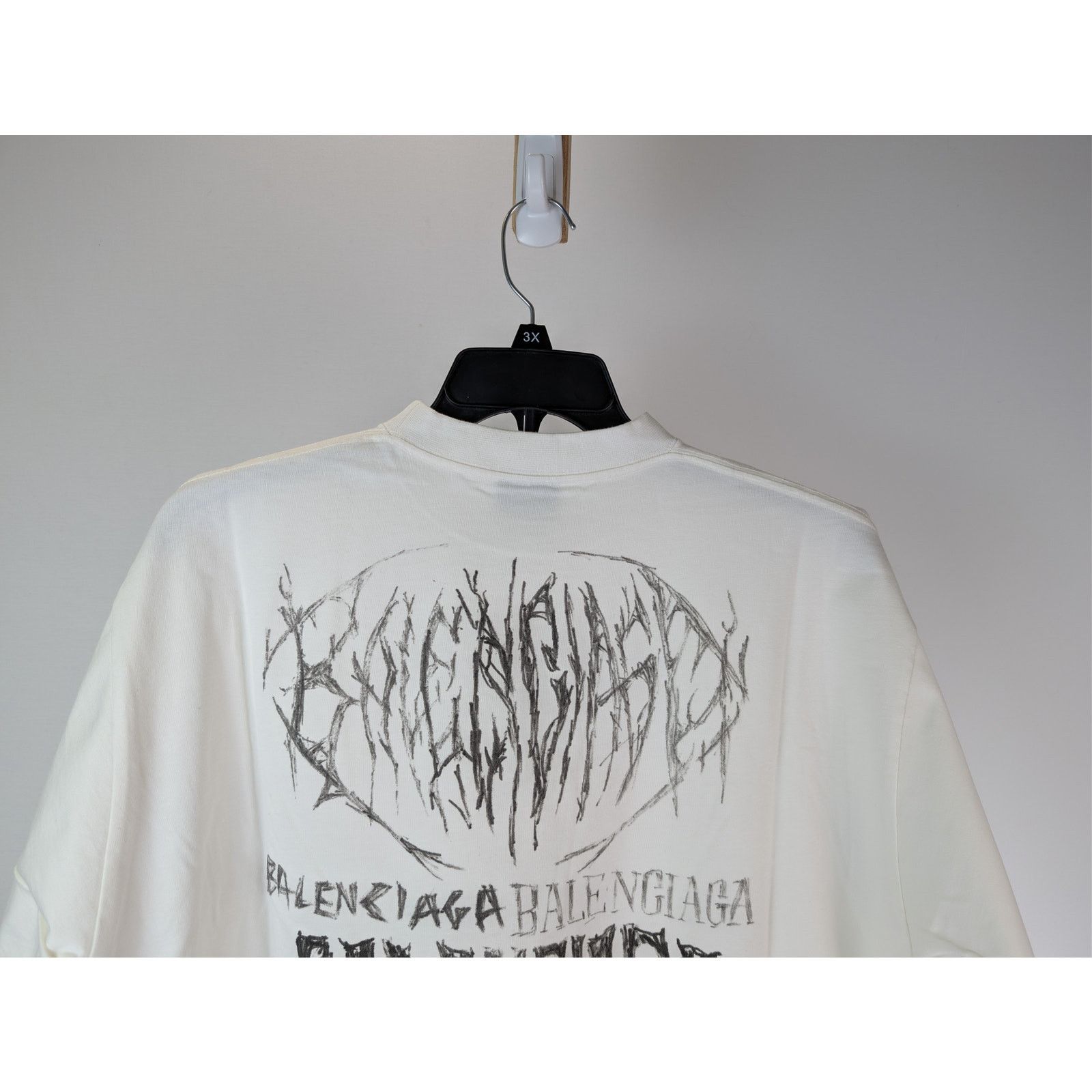 Balenciaga o1rshd1 Heavy Graphic Print DIY Metal Logo T-shirt in White Size US S / EU 44-46 / 1 - 11 Thumbnail