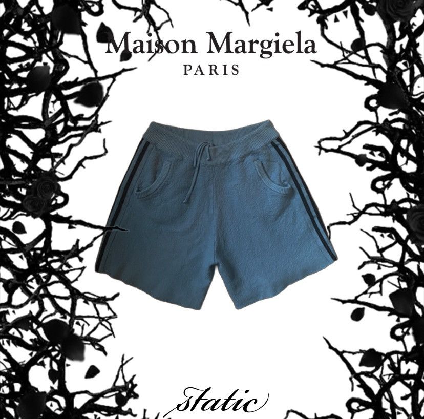 Maison Margiela Maison Margiela 10 Blue Brushed Wool Shorts. Size US 32 / EU 48 - 1 Thumbnail