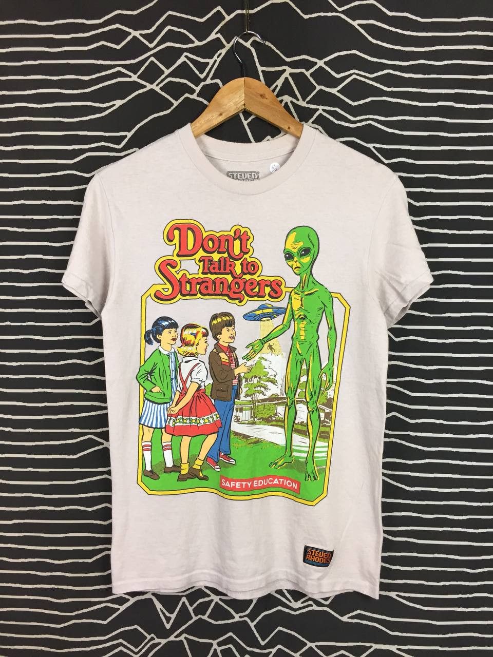 Vintage Steven Rhodes Safety Education Don't Talk To Strangers Tee Size US S / EU 44-46 / 1 - 1 Thumbnail