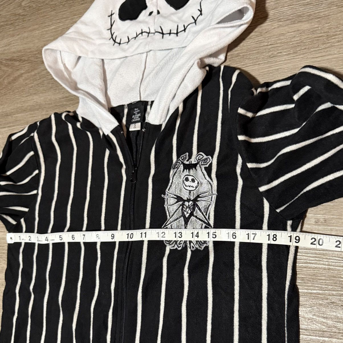 Disney Jack Skellington The Nightmare Before Christmas Onesie S Size US 29 - 6 Thumbnail