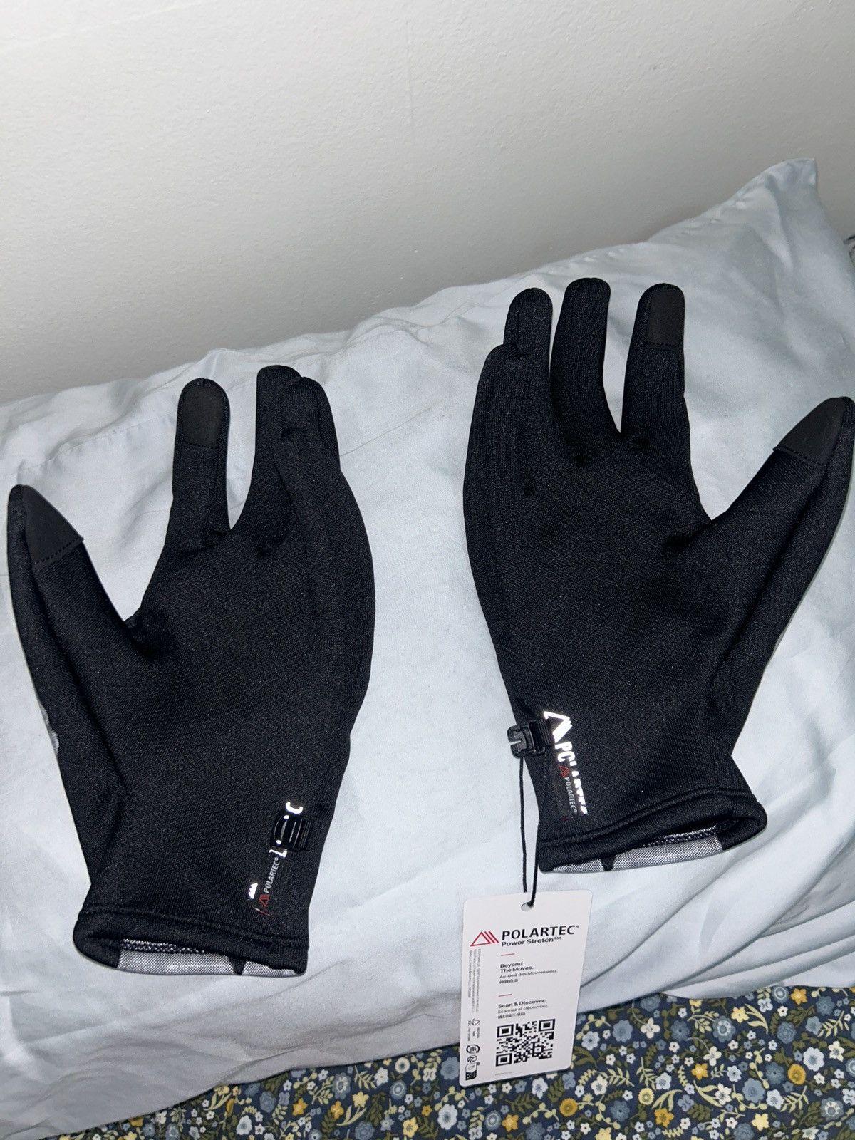 小物 palace POLARTEC BONEY GLOVES BLACK POLARTEC BONEY GLOVES
