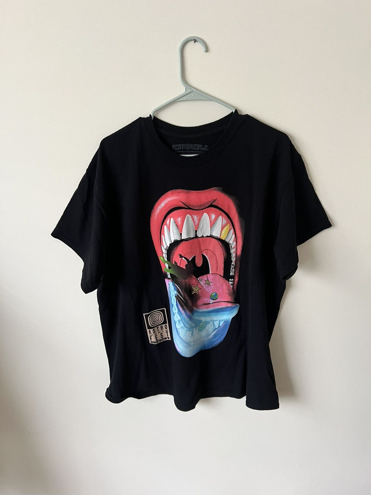 Travis Scott Astroworld Fest Tee Size US L / EU 52-54 / 3 - 1 Preview